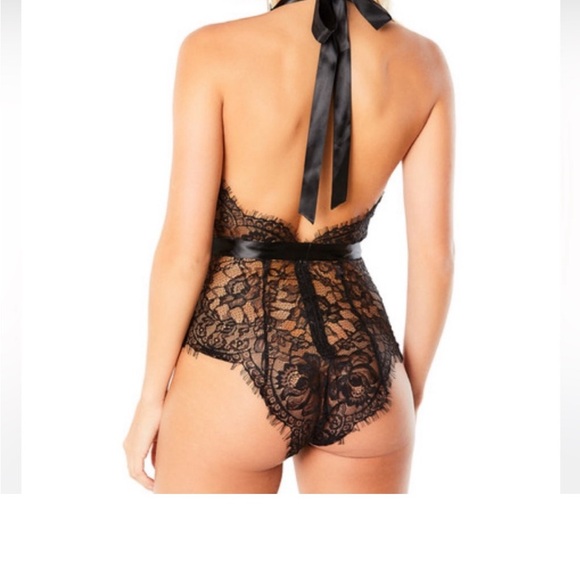 NWT - Picture 2 of 3